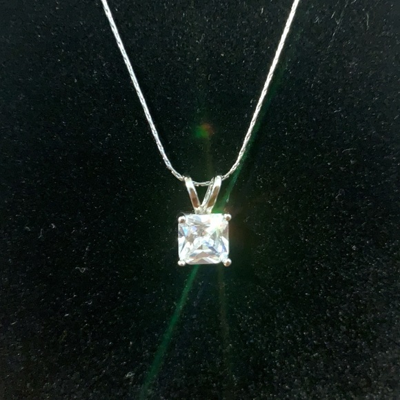 ๐ SOLD NWOT 3ct princess CZ necklace 14k chain - Picture 5 of 7
